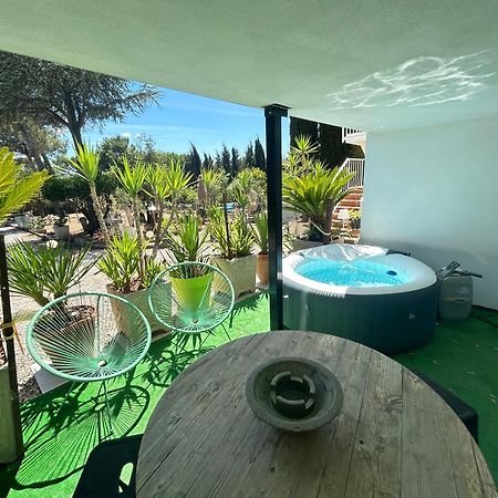 Appart-One Terrasse Jacuzzi Parking Carcassonne Esterno foto