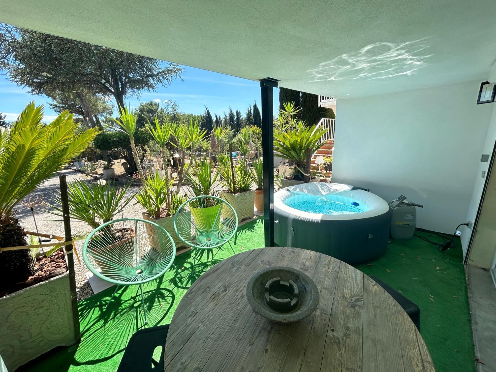 Appart-One Terrasse Jacuzzi Parking Carcassonne Esterno foto